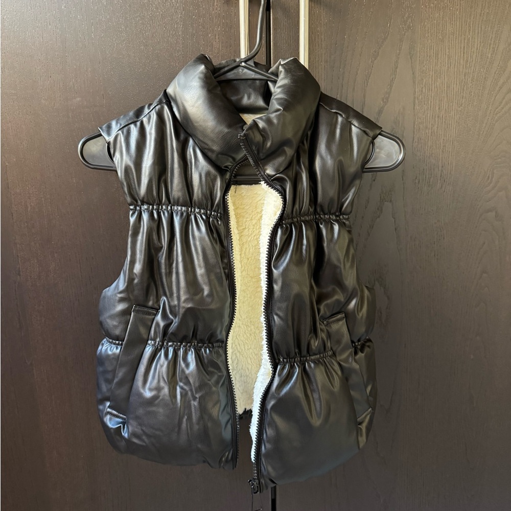 Faux Leather Sherpa Puffer Vest • S